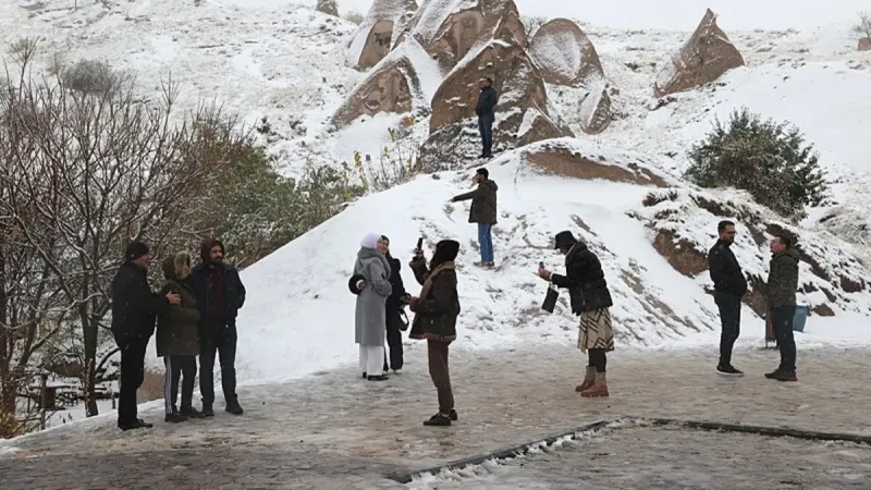 Anadolu beyaz gelinliği giydi