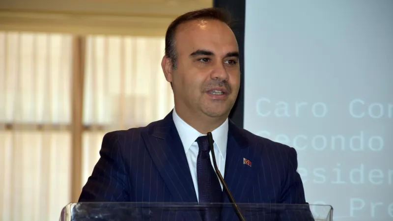 Bakan Kacır: Savunma sanayinde yerlilik ve millilik Türkiye için mutlak bir zorunluluktur