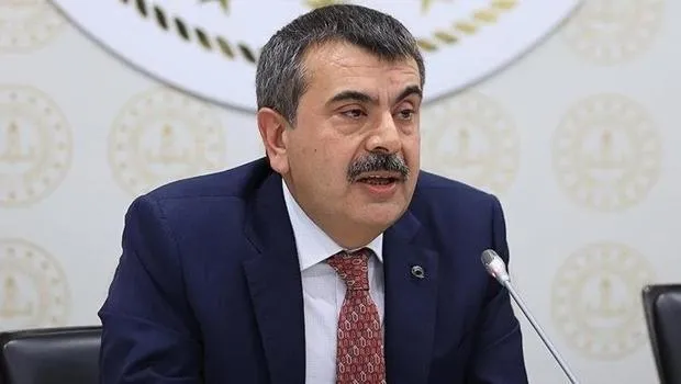 Bakan Tekin'den Şok Sözler: Din Özgürlüğü Mü, Manipülasyon Mu?