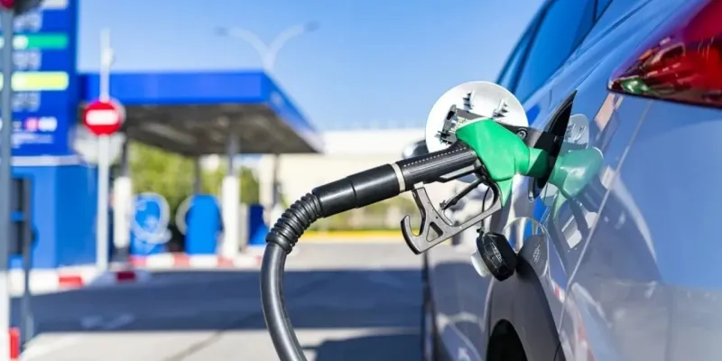 Benzin ve motorine zam yolda: 12 Haziran güncel akaryakıt fiyatları
