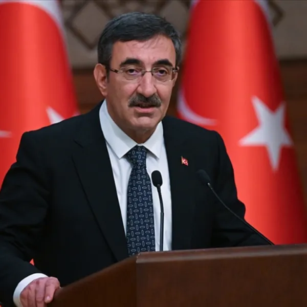 Kurtulmuş Yeniden TBMM Başkanı! Yılmaz'dan İlk Tebrik Mesajı