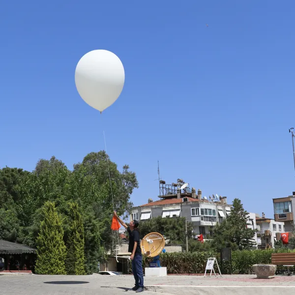 Ege Yanıyor! Rekor Sıcaklıklar Kapıda! İşte Detaylar