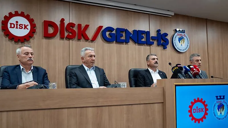 İzmir'de Grev Alarmı! Başkan Tugay Masaya Davet Edildi