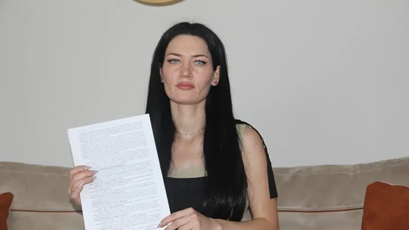 Güzellik merkezinde kabusu yaşadı! Solaryum cihazında unutuldu: Vücudunda yanıklar oluştu