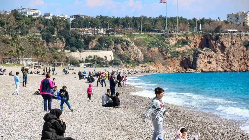 Hava durumu: İzmir'de hava bugün nasıl olacak?