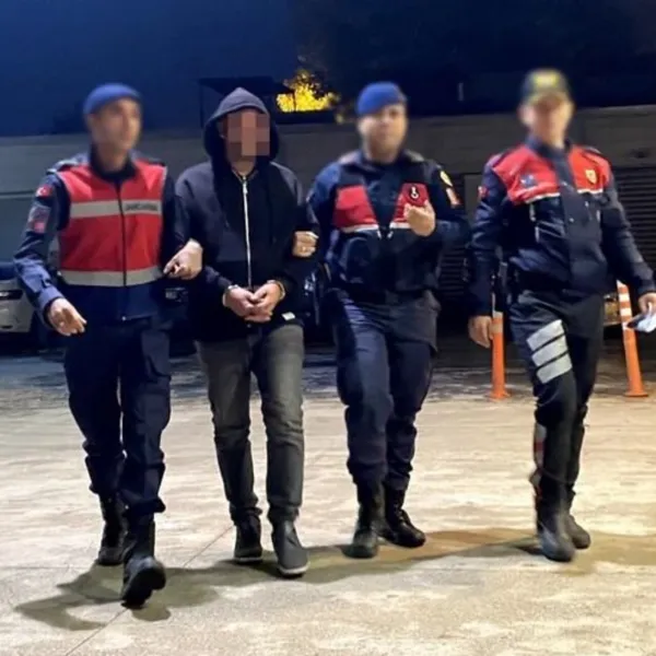 İnegöl'de Esrar Baskını! 9.5 KG Uyuşturucu Ele Geçirildi!