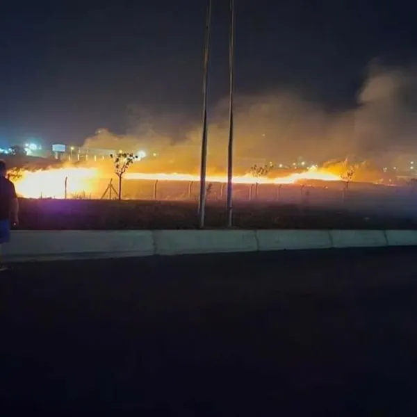 İzmir'de otobüs terminalinde yangın