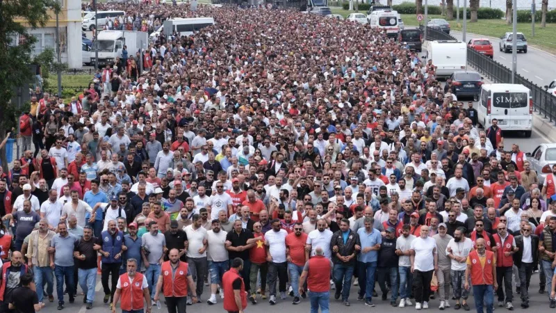 İzmir'de Grevde Son Dakika! Belediye ve Sendika Anlaştı mı?