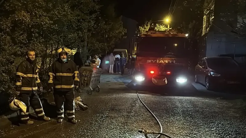 Karabük'te Korkutan Yangın! Alevler İçinde Kalan Apartman