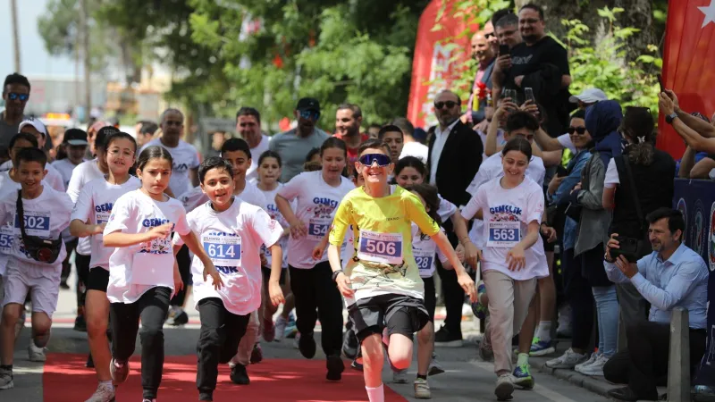 Kiraz Koşusu: 7'den 70'e 2 Bin Kişi Ter Döktü! İşte Detaylar