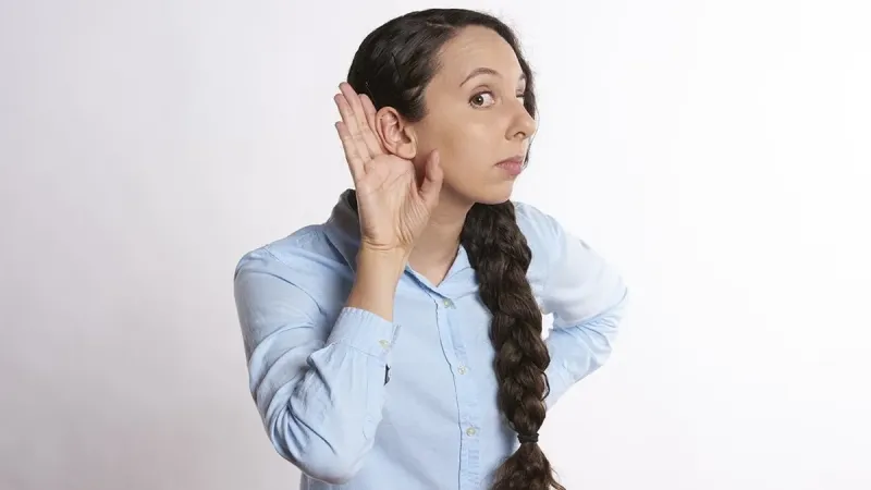 Kulak Zarı Yırtığı: Duş Almak Bile Tehlikeli mi? Şok Uyarı!