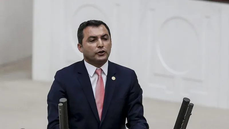 Manavgat Belediye Başkanı Kara'ya 'yolsuzluk' gözaltısı