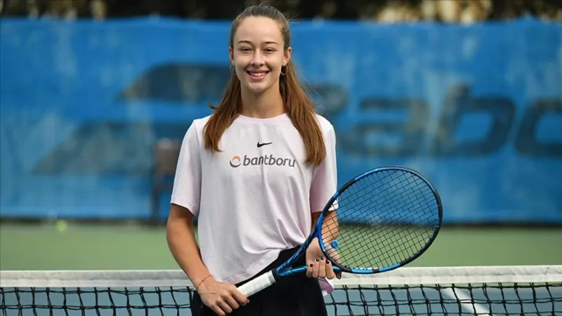 Zeynep Sönmez Wimbledon'da Tarih Yazdı! Türk Tenisi Gururlandı