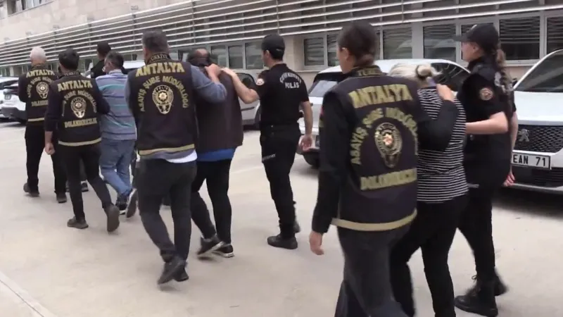 17 İlde Dolandırıcılık Operasyonu! 73 Kişi Tutuklandı! Şok Detaylar