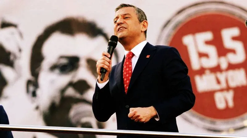 Özgür Özel'den Sürpriz Hamle Mi Geliyor? Ara Seçim İddiası!