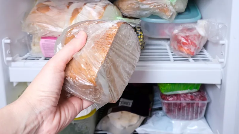 Buzdolabına Ekmek Koyanlar Şokta! İşte Sebebi