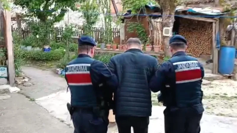 Çocuk İstismarcılarına Şok Baskın! 11 Tutuklama