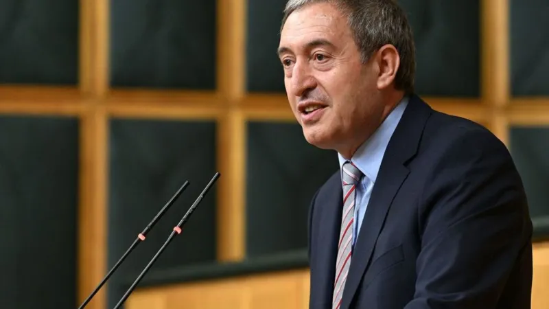 PKK Fesih Kararı: DEM Parti'den Şok Açıklama! Barış mı Geliyor?