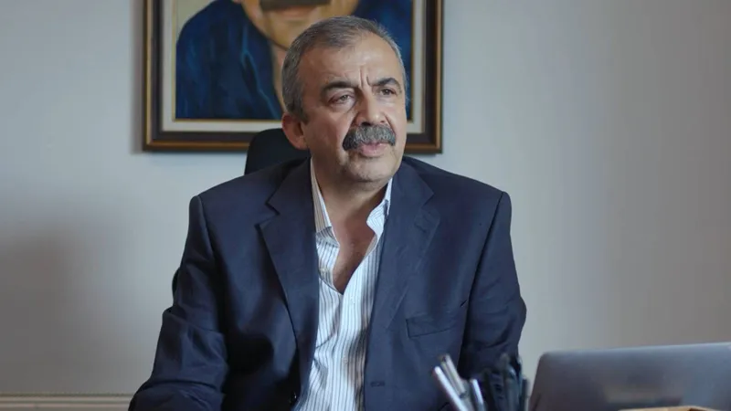 Sırrı Süreyya Önder'e Suikast Girişimi Mi? DEM'den Şok Açıklama!