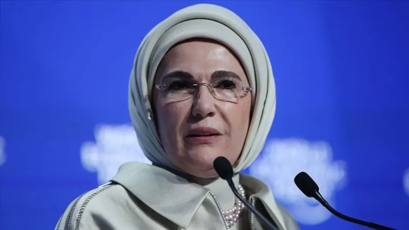 Emine Erdoğan'dan Duygusal Anneler Günü Mesajı! Herkesi Ağlattı