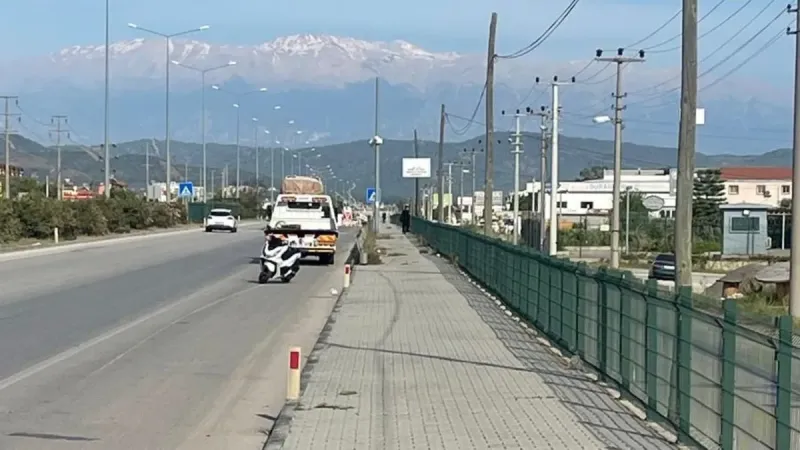 Fethiye'de Motosikletli Gence Acı Veda! Kamyonet Faciası