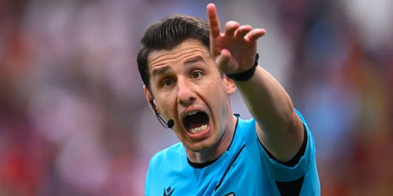Halil Umut Meler'e Kritik Görev! Derbi Maçına Atandı mı?