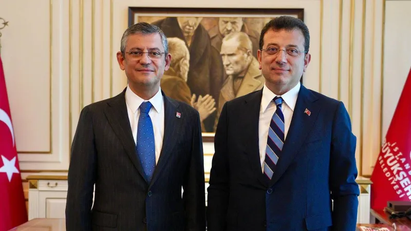 Özgür Özel'den İmamoğlu Sürprizi! Silivri'de Neler Konuşuldu?