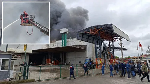 Sakarya'da Fındık Fabrikasında Korkunç Yangın! Alevler Yükseliyor