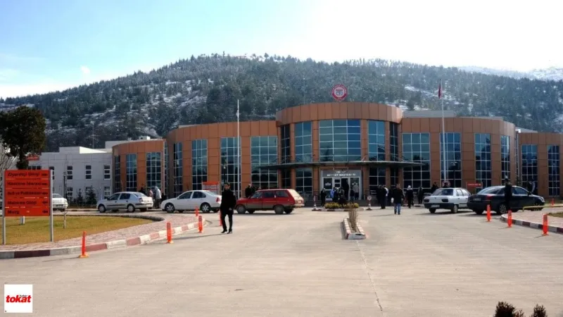 Tokat Hastaneleri: Çalışma Şartları Nasıl? İşte Personel Yorumları!