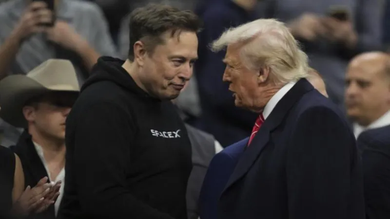 Trump'tan Şok Hamle! Elon Musk Görevden Mi Alınacak?