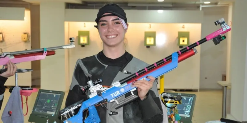 Yaz Okulundan Olimpiyata: Hatice Yel'in Şampiyonluk Hikayesi!