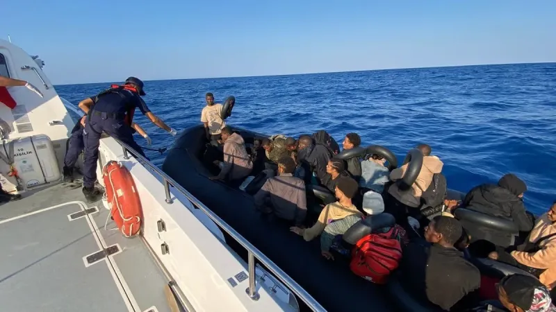 Fethiye'de Göçmen Dramı! Lastik Bottaki 36 Kişi Kurtarıldı