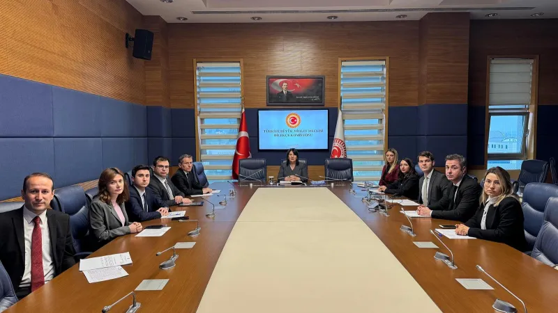 TBMM'ye Şok Başvuru! Nakit Yasaklansın, Suçlular Aileden Silinsin!