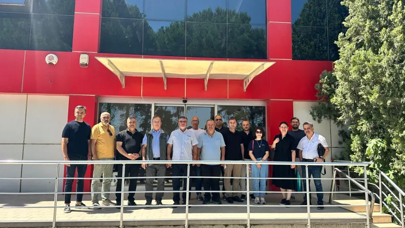 Süt Üreticileri Alarmda! USK Harekete Geçti: Bursa-Balıkesir Ziyareti