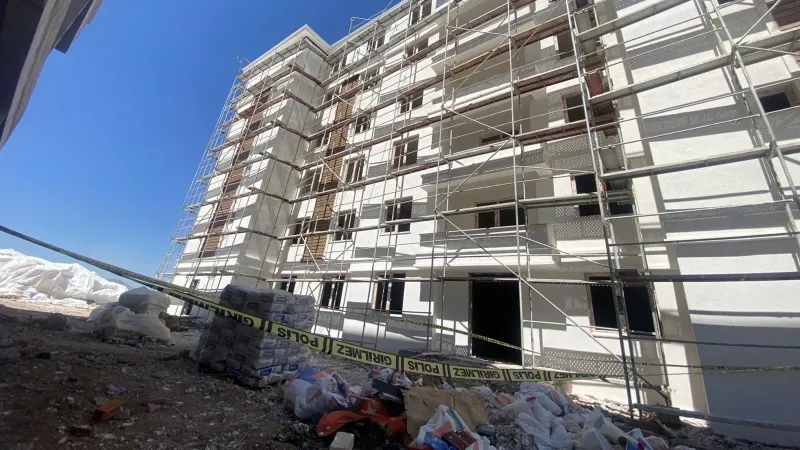 Yozgat'ta inşaattan düşen 71 yaşındaki işçi, yaşamını yitirdi