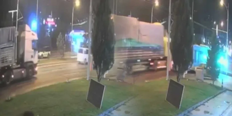 Malatya'da Zincirleme Kaza: 2 Ölü! İşte O Dehşet Anları